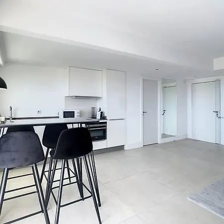 Apartment Sea View - Splendid Renovated 2 - Golfe Juan Vallauris